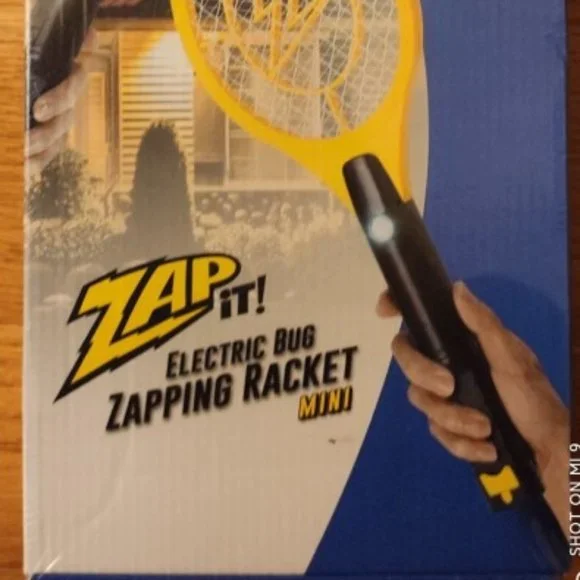 Electronic Bug Zapping Racket - 2 pack - Picture 2 of 4